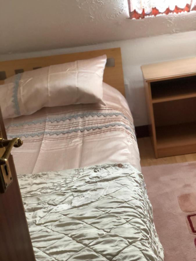 Brown'S Guest House Peterhead Bagian luar foto